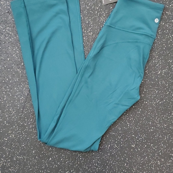 Lululemon x Peloton Align mini flare leggings - Picture 2 of 5